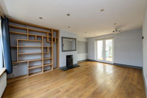 Sitting Room- click for photo gallery